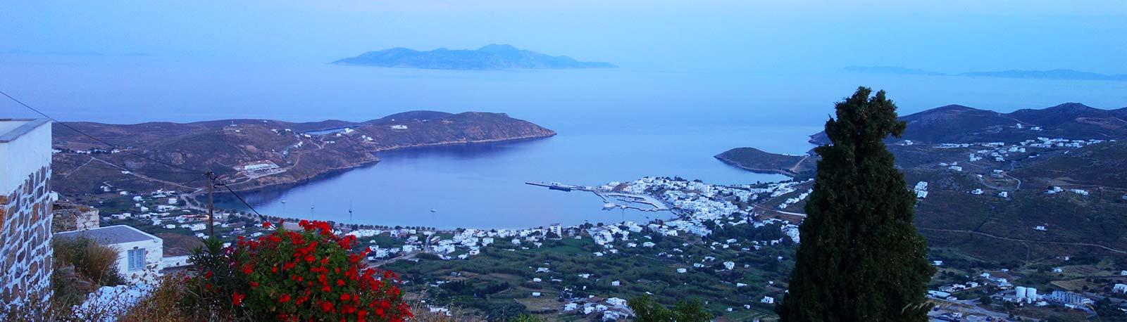 Livadi, il porto di Serifos